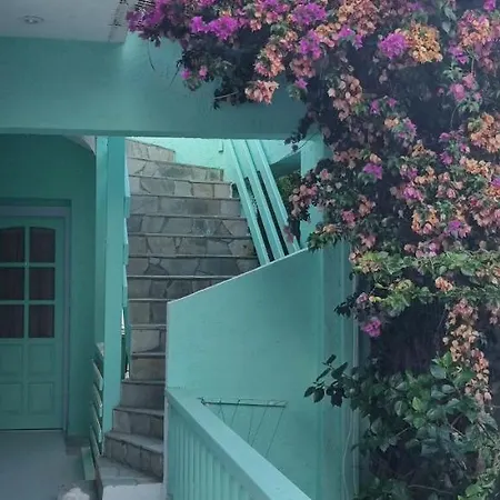 Mary'S Studios Agia Pelagia  Exterior photo