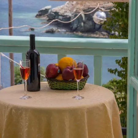 Mary'S Studios Agia Pelagia  Room photo
